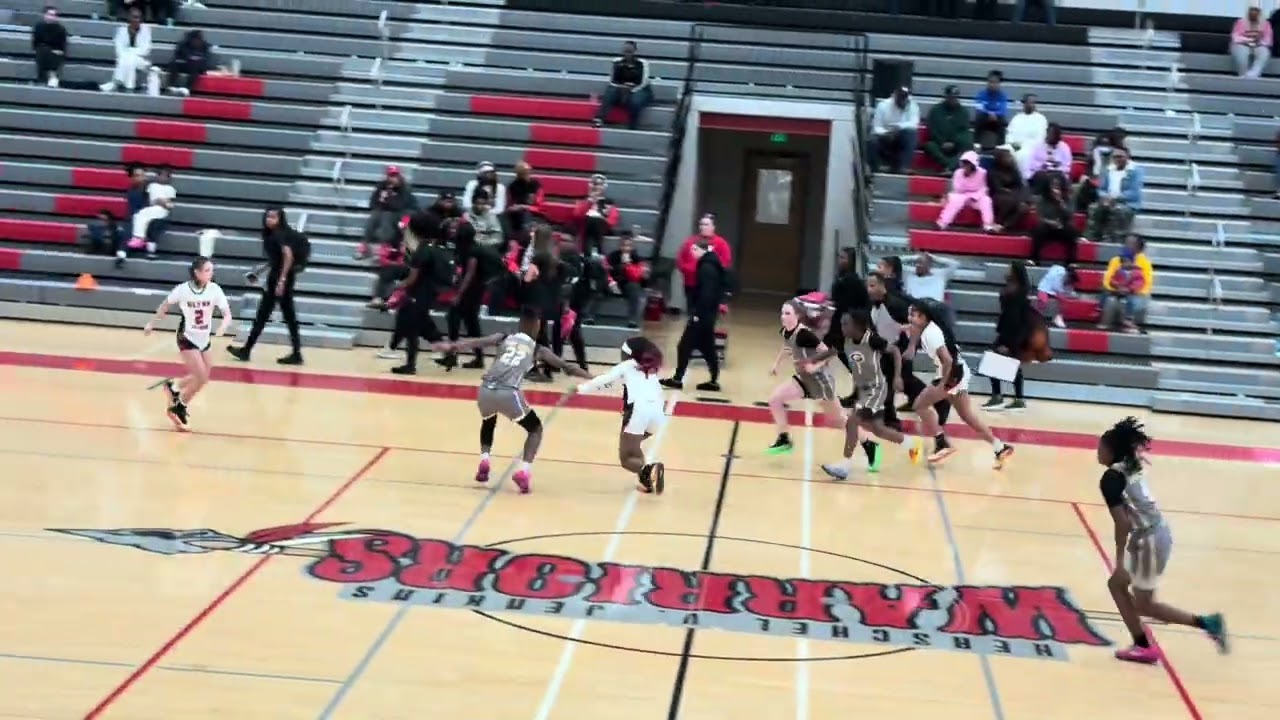Groves High edges out Glynn Academy 58-55 in a great game at the Ballher Showcase!!