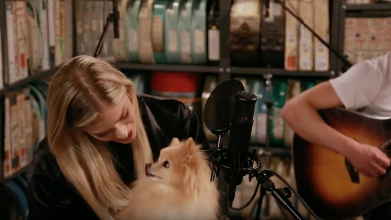 Lauren Duski at Paste Studio NYC live from The Manhattan Center