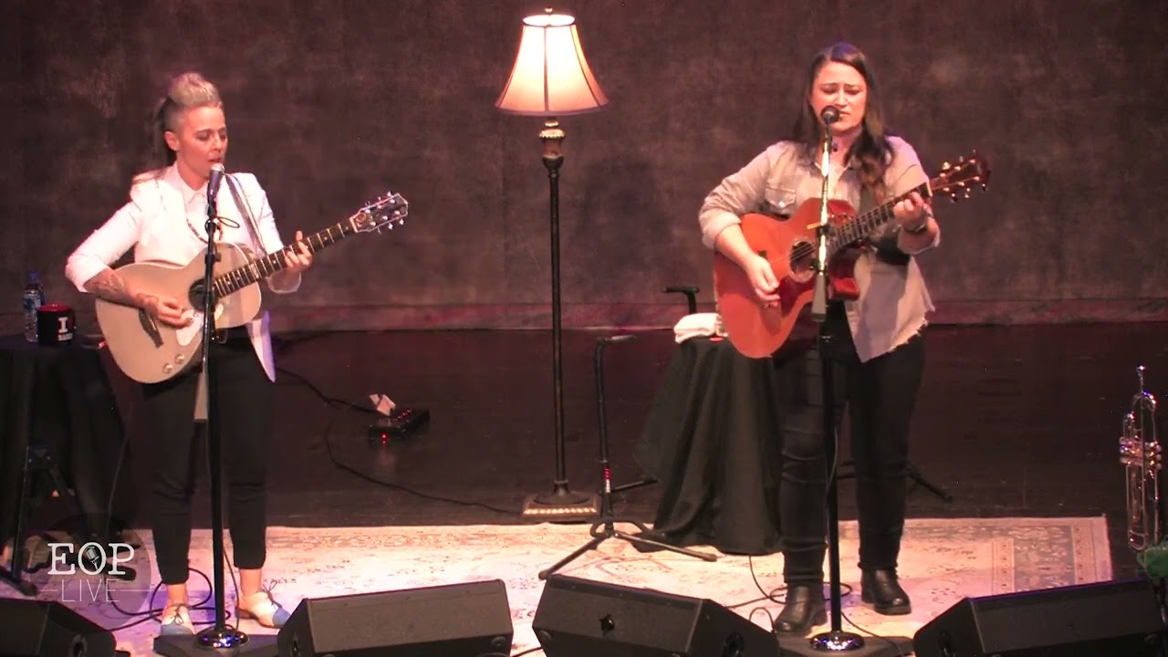 Jennifer Knapp with Erin McKeown "Roll Over Me" (acoustic) @ Eddie Owen Presents
