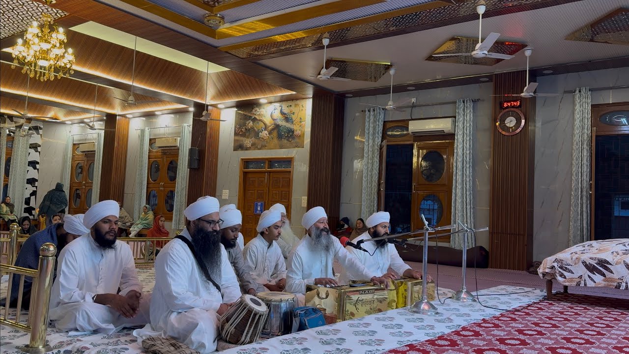 (Sannu laya ae Gura ne gurbani nall )kirtan by Dr.Rimmy ji(NANAKSAR DEHRADUN)  
