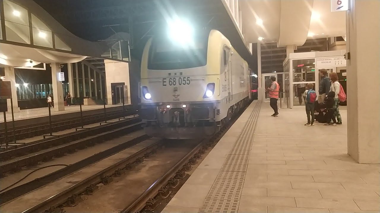 İzmir Mavi Treni Eskişehir Gar | E 68 055