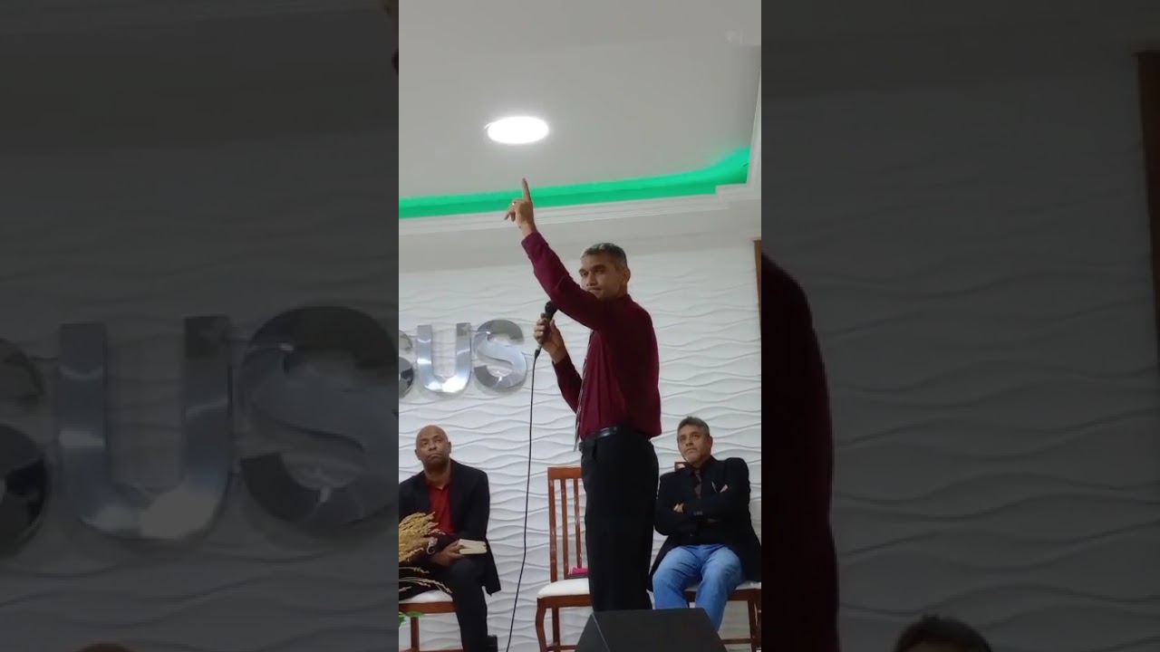 Não adianta. É necessário nasce de novo
