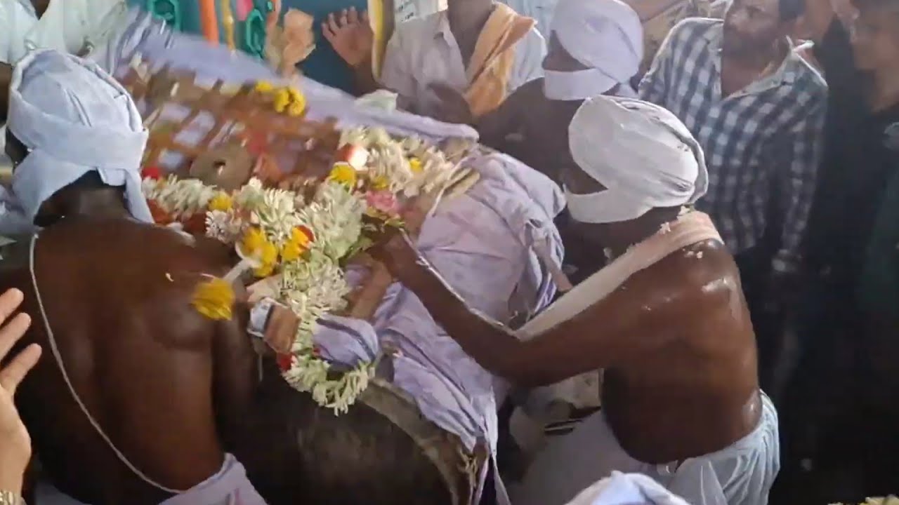 Nidasale gramakke Shree Hebbaramma Deviya agamana