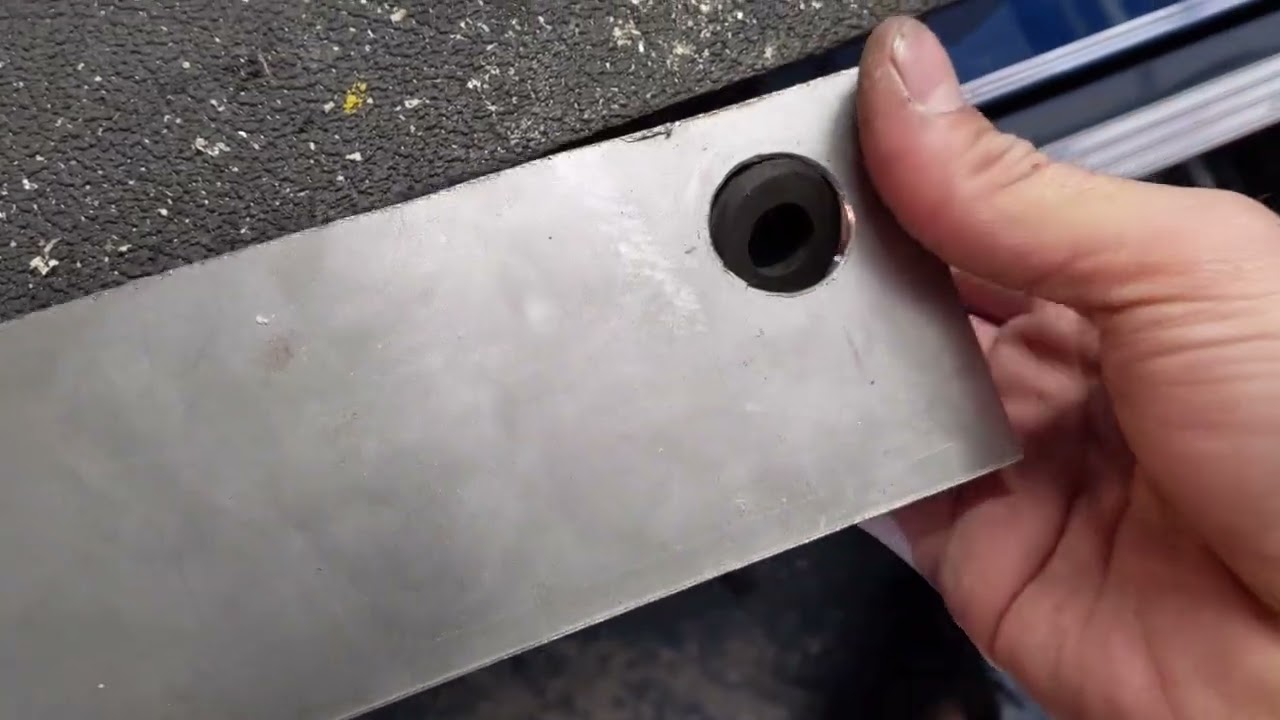 Duratec Swapping the Courier Pt. 8 - Mounting the Radiator