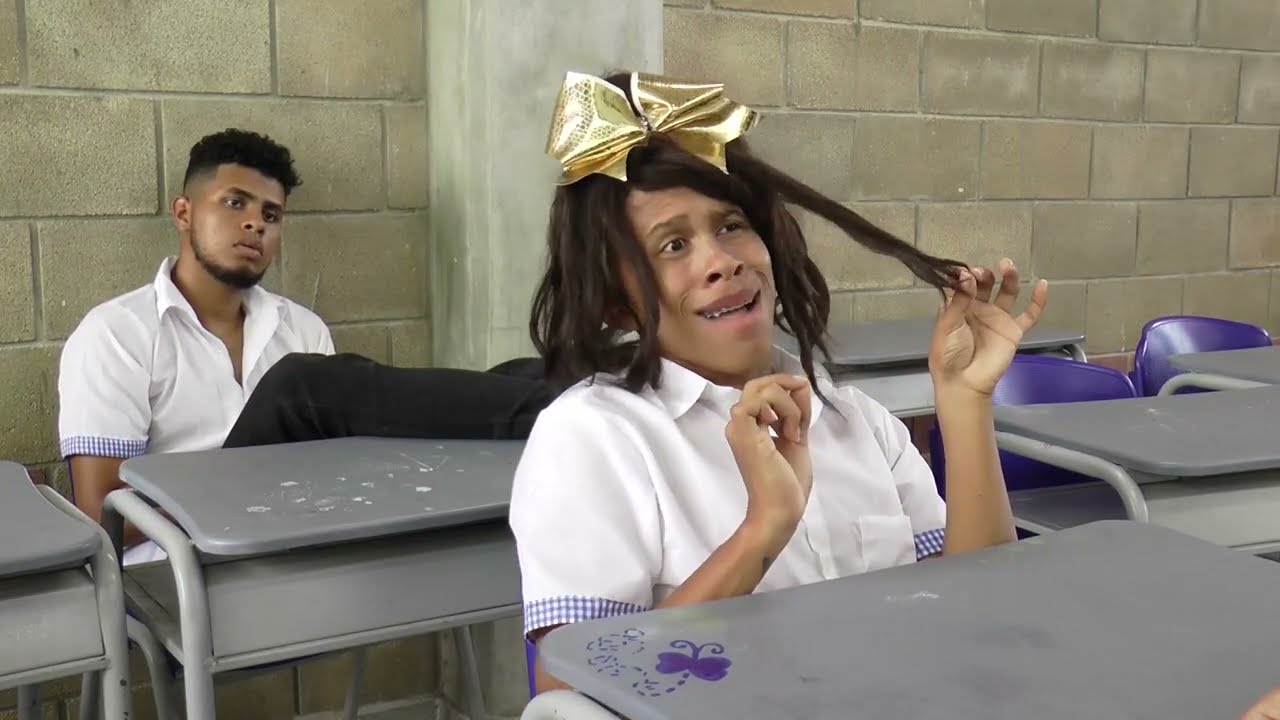 MI SALON CUANDO PONIAN UN EXAMEN / LA CLASE - CAP 5