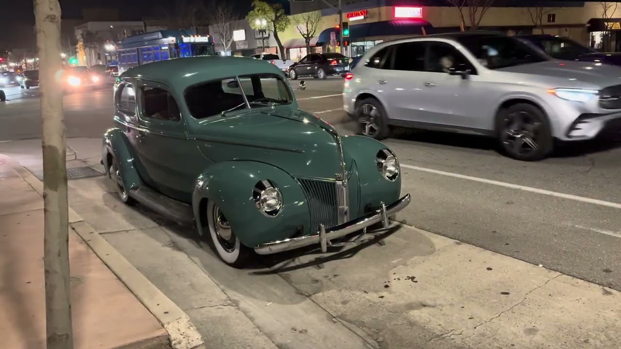 Downtown Bako old school meet 