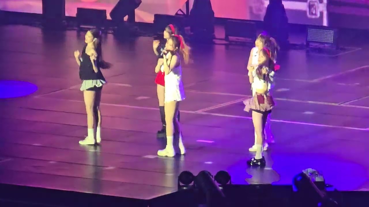 Different-2025 LE SSERAFIM TOUR ’EASY CRAZY HOT’ IN TAIPEI#fancam #lesserafim