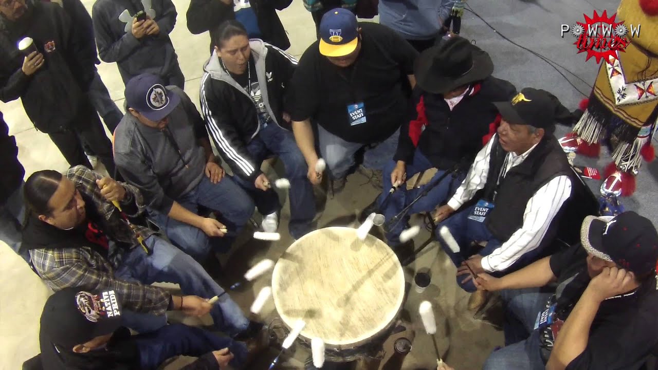 Riverside Dakota Singers 2016 Intertribal Song @ Brandon Wacipi