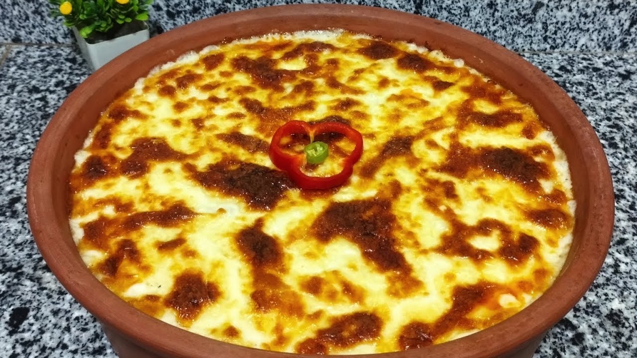 طريقة عمل طاجن المكرونه بالبشاميل بكل  سهوله 