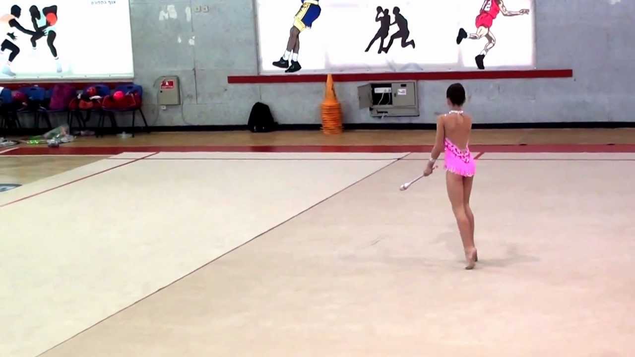Valeriya  Gelfat תרגיל עם אלות תחרות בינלאומית באילת 2012