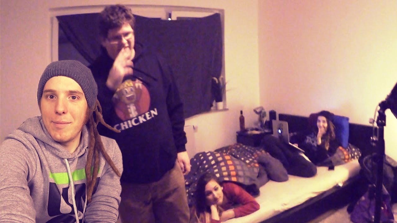 So viele Frauen im Bett! | ungefilmt