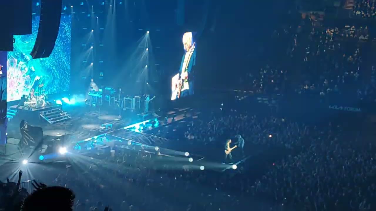 One Ok Rock prove & Neon lights Kia forum L.A