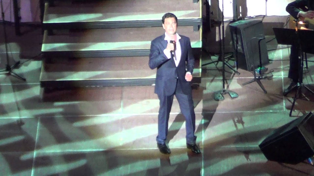 Mario Frangoulis with Stefanos Korkolis (in the piano)-Caruso