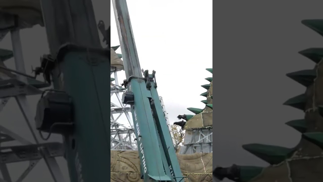 Croc Drop Construction | Chessington World of Adventures Resort #ride #themepark