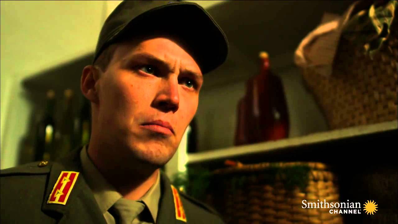 This OSS Agent Turned Dinner Rolls into Bombs