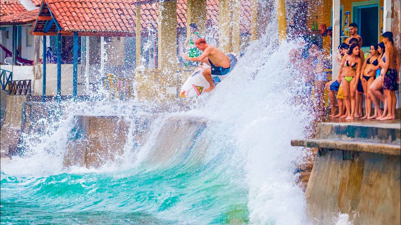 WALL SURFING IN BRAZIL (ITALO FERREIRA)