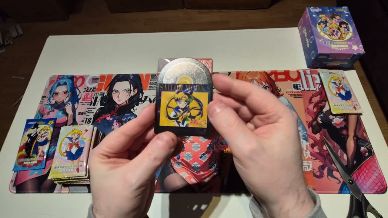 Moonlight Goddess Sailor Moon Unboxing Waifu Cards