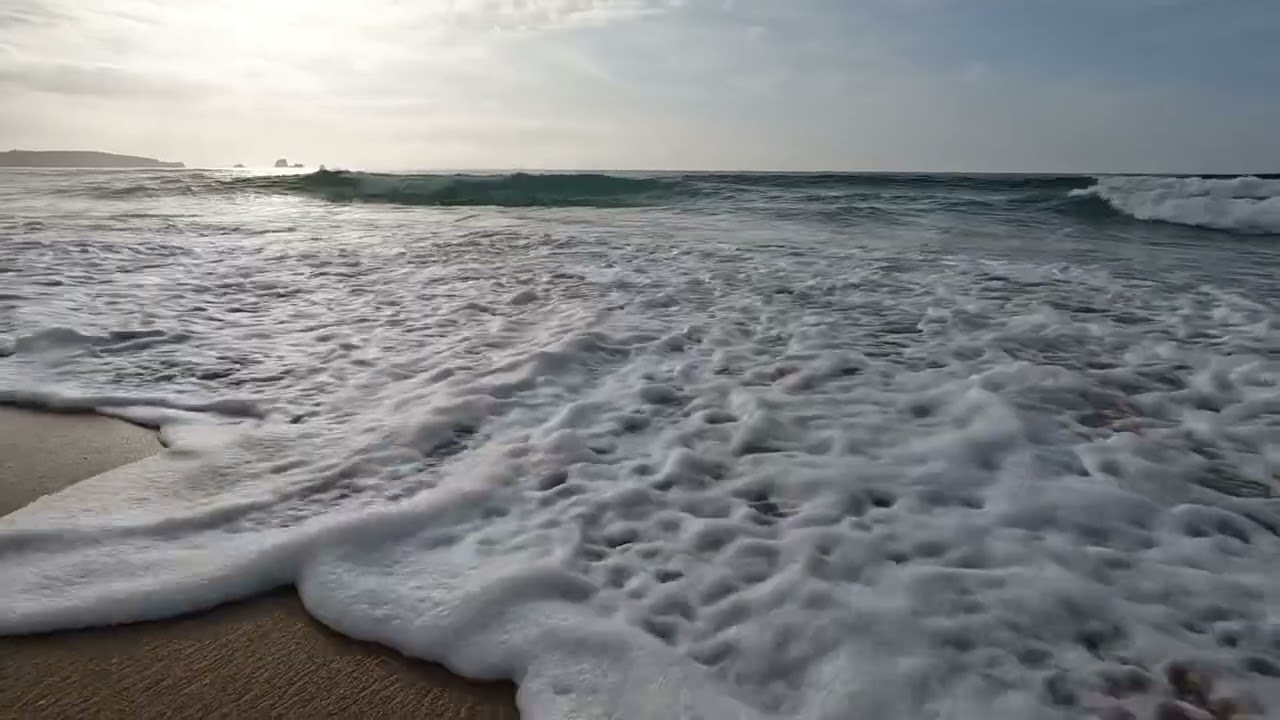 At Playa De Valdearenas