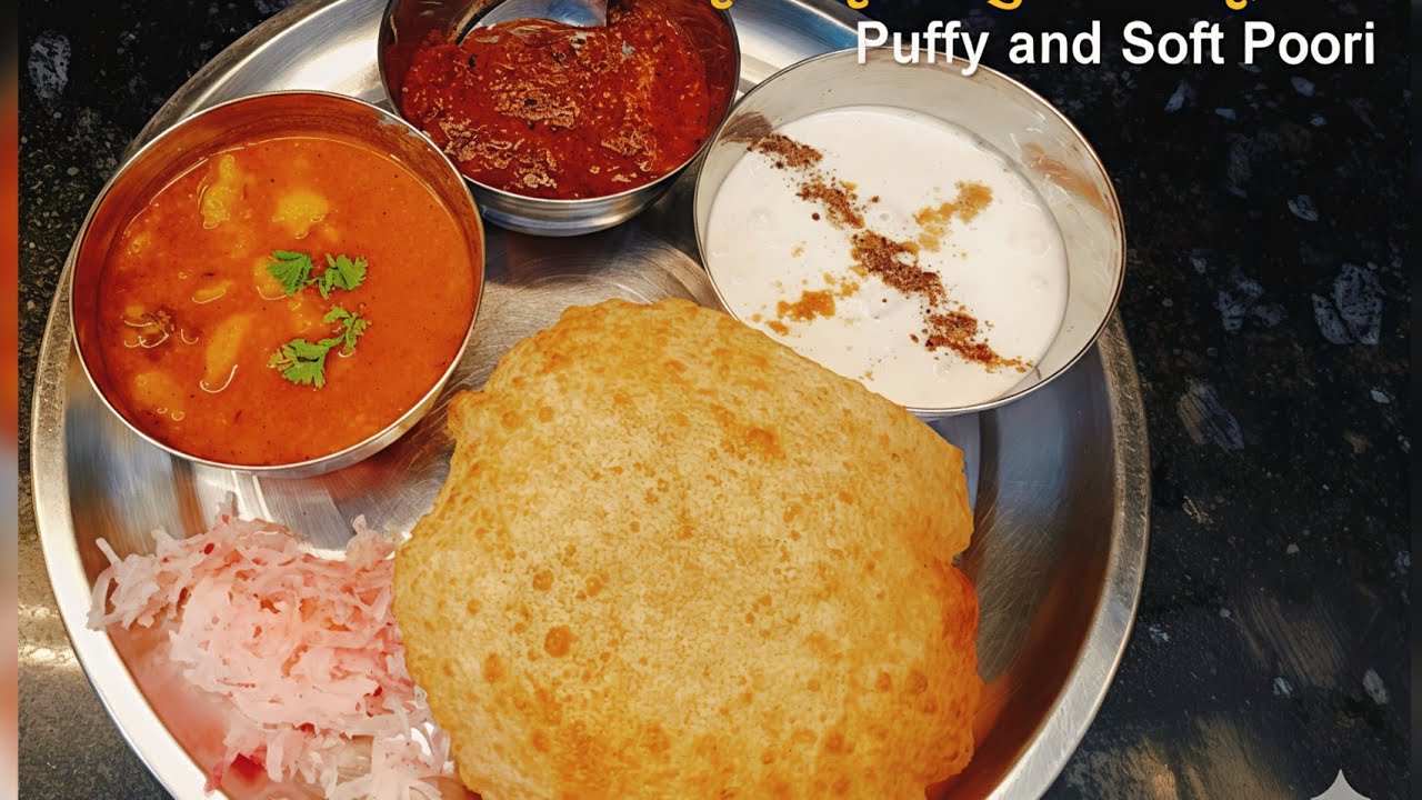 फूली फूली हलवाई जैसी पूरी | Perfect Aata Poori Recipe in 5 Minutes | Secret Tips Inside😍 #indianfood