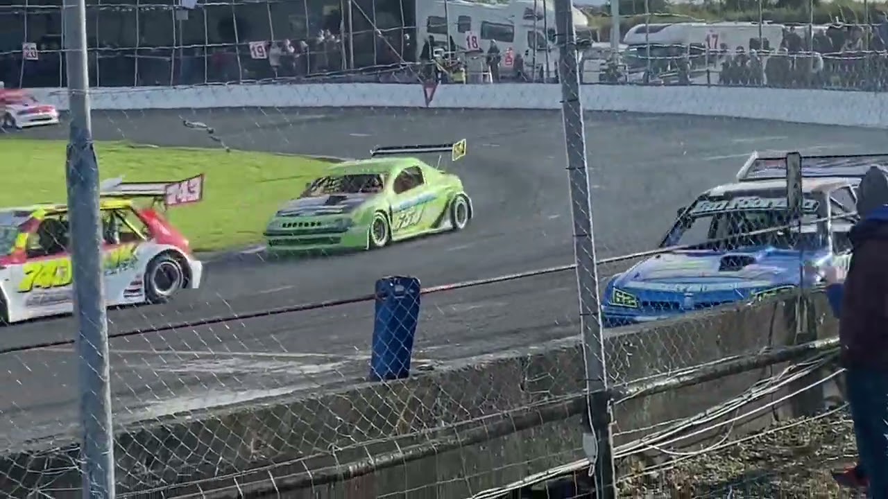 2 Litre Hot Rods Heat 1 @ Tipperary Raceway
