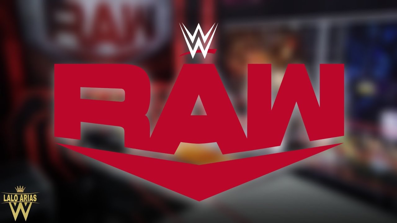 Construí una mini arena de WWE RAW | Lalo Arias