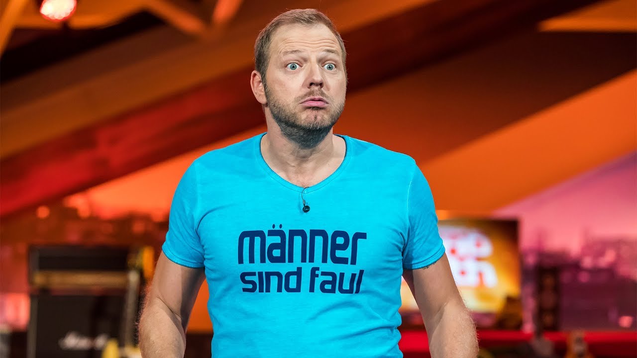 Wenn im Badezimmer deine Freundin mit dir redet... | Mario Barth
