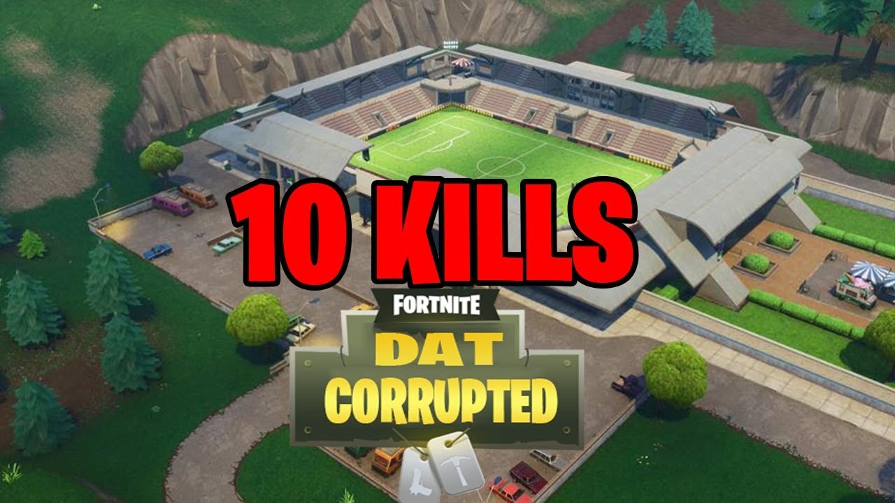 Fortnite - 10 Kills en el Nuevo Estadio de Futbol en Fortnite! - DatCorrupted