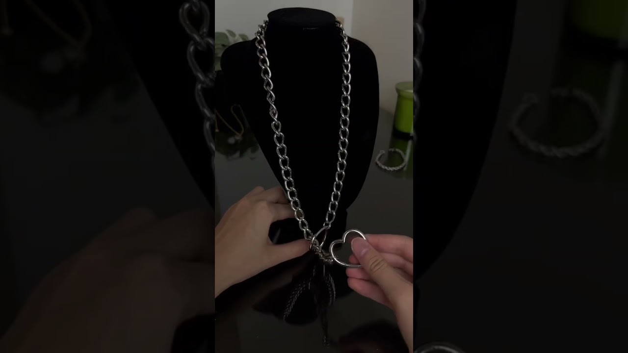Its just a chain👀#chain#toxic#bdsm