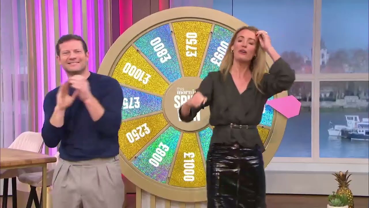 Cat Deeley Leather Skirt Black Tights High Heels 28 Nov 24 2
