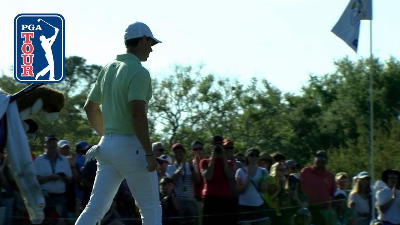 Rory McIlroy&rsquo;s incredible chip-in birdie at Arnold Palmer