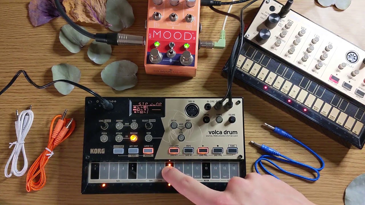 Test driving the Volca Drum