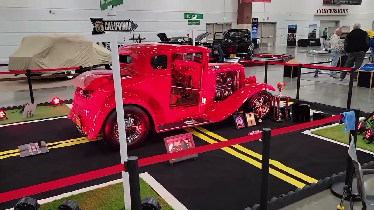 World Of Wheels. Setting up. And one fine babe 