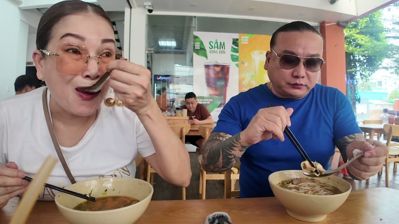 Bánh Canh Cua Bào Ngư Ẩm Thực sân Vườn Má Lá Quận 7