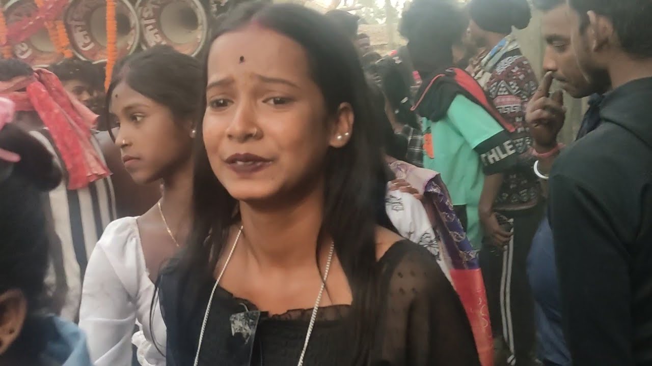 ক্ষেপিমা সাউন্ড বেস মেরে 🤣মেয়েটাকে কাঁদিয়ে দিল।