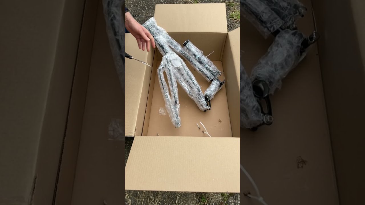 Bike Friday All-Packa Framekit Unboxing