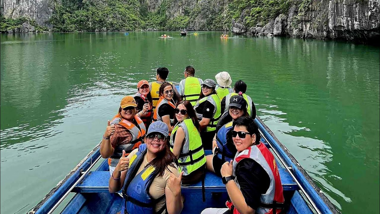 Ha Long Bay, Vietnam - Ha Long Bay cruise, Hang Luon Cave, Hang Sung Sot Cave - (August 2025)