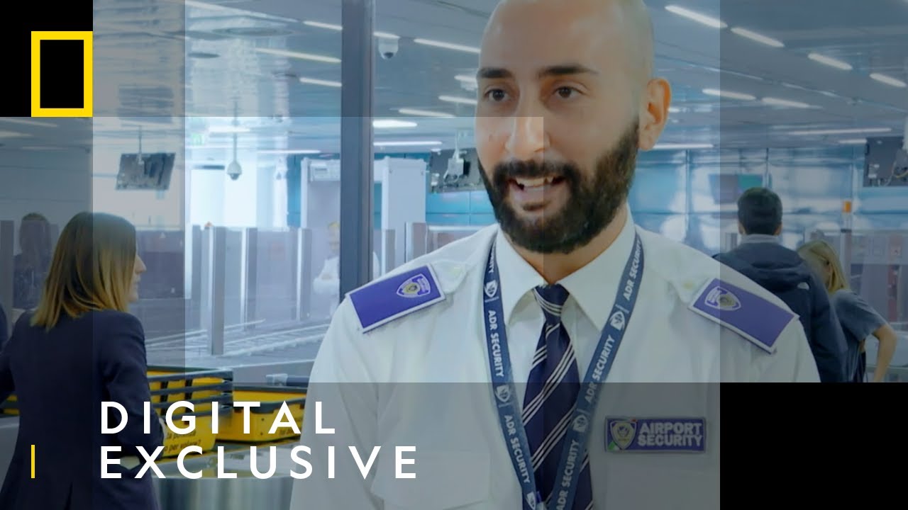 Pesto Luggage Surprise | Airport Security: Rome | National Geographic UK