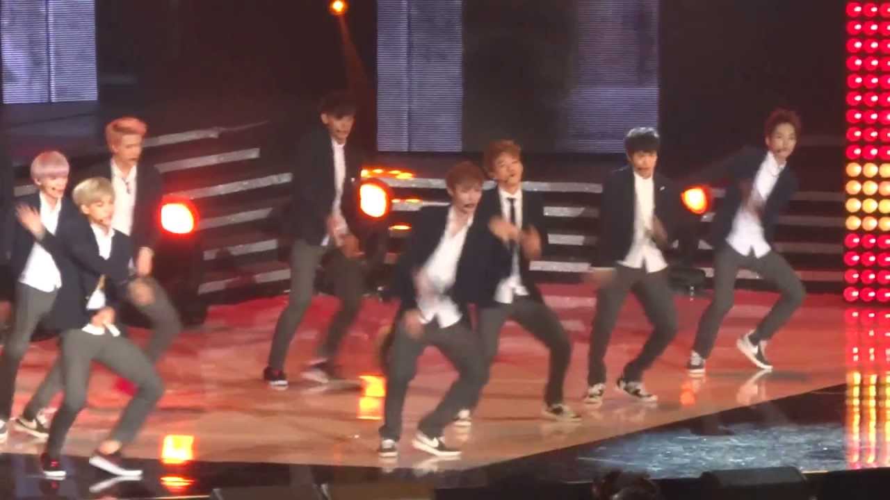 130825 - EXO - GROWL @ M! Countdown What's Up LA KCON 2013