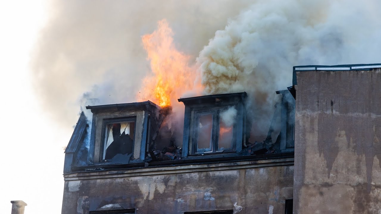 Fünf Verletzte und Millionenschaden nach Großbrand in Hof