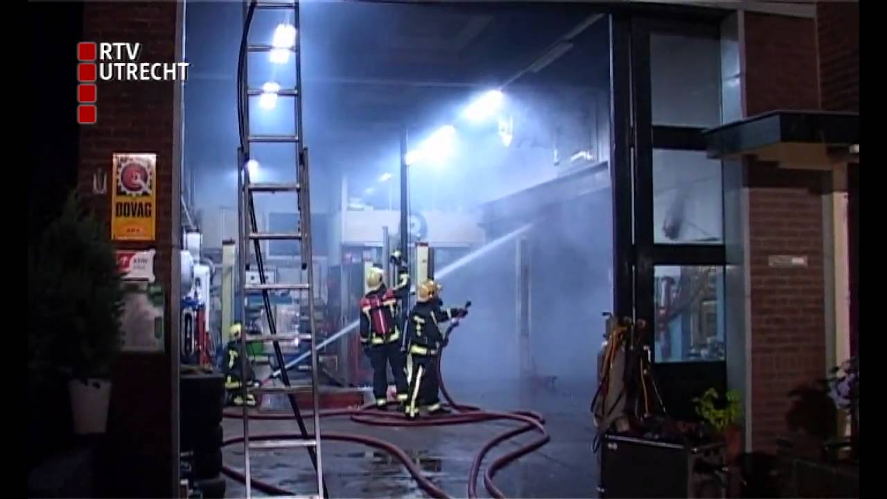 Grote brand in garage Soest