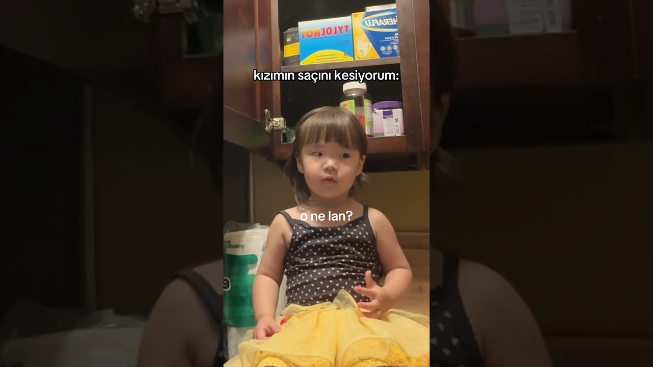 sabişin sa&ccedil;ını kesiyorum, onun tepkisi: 👀👀👀👀👀👀