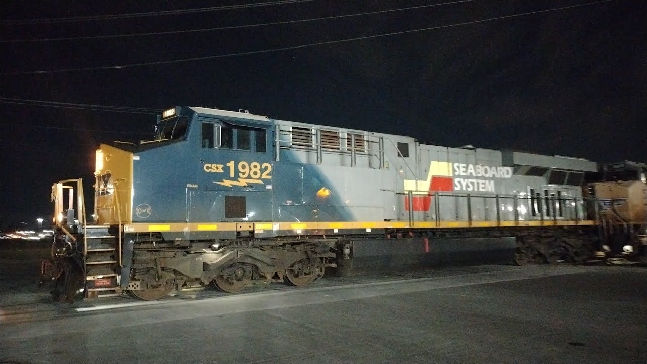 CSX 1982 First Appearance in Texas along with other trains in the area!!!  