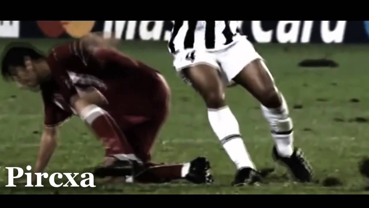 Yoann Gourcuff - Amazing Skills ● Goals ● Passes HD ● 2nd Zidane