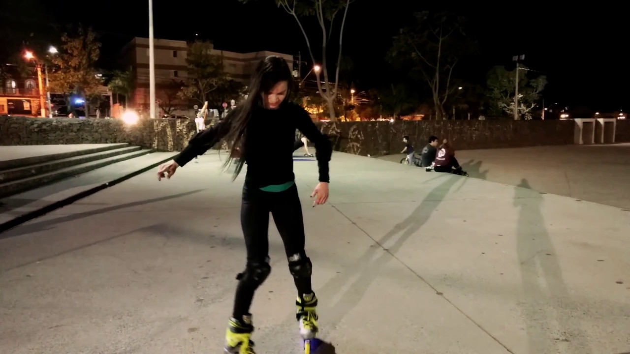 EXERCÍCIOS DE PATINS PARA APRENDER A FAZER CURVAS | ENILDA QUEIROZ 💜