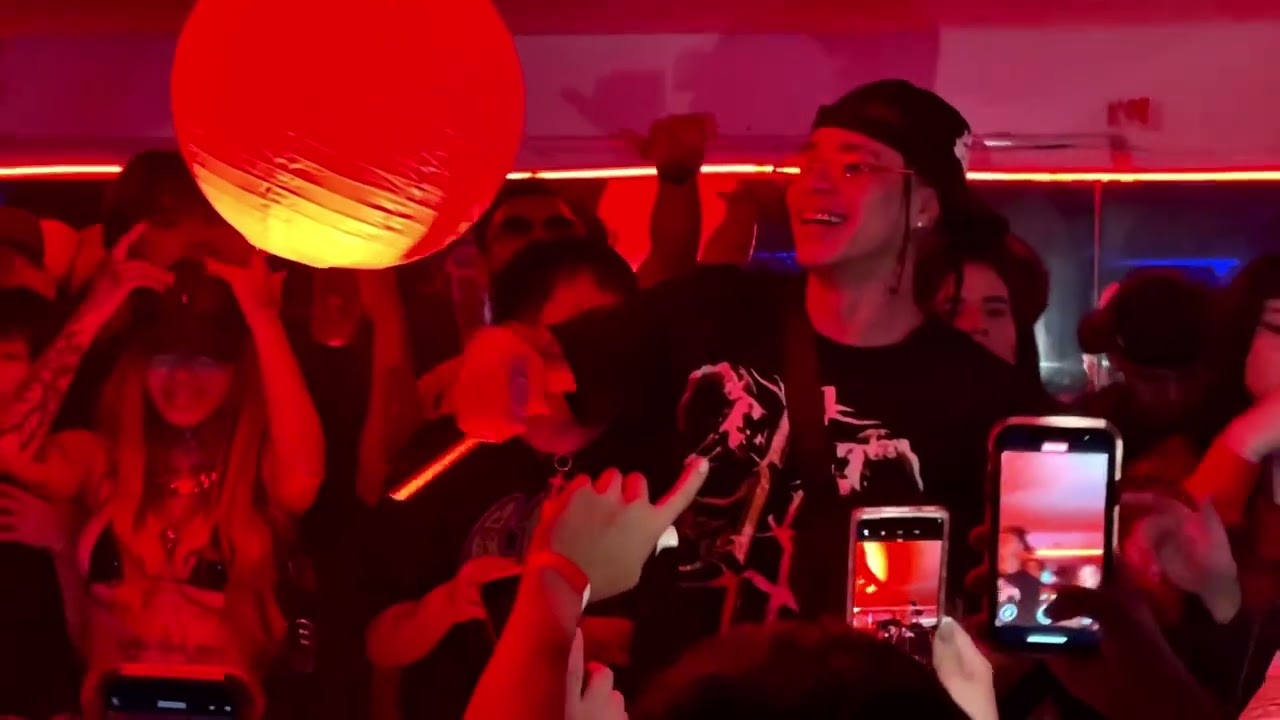 Novato El Flow - Especialista (en vivo)