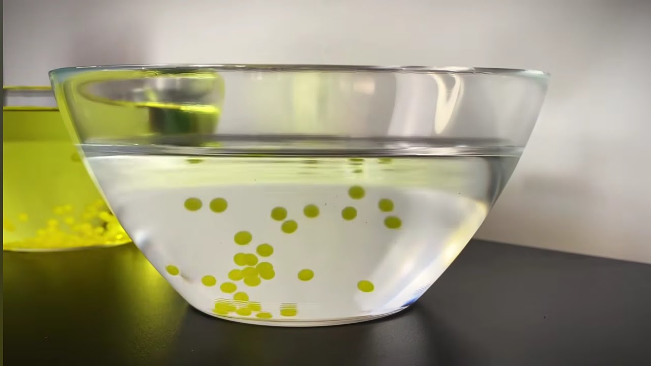 Lemon Molecular Caviar with a popping effect (direct spherification method)