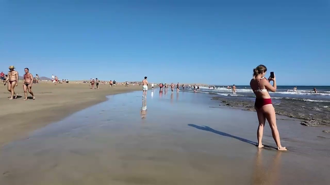 Windy Day Walk on Maspalomas Beach 🌴 | Gran Canaria Travel Vlog