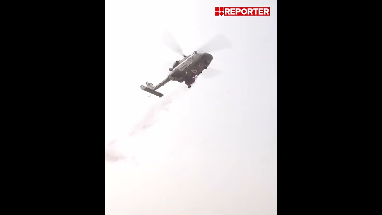 രാമക്ഷേത്രത്തിന് മുകളിൽ പുഷ്പവൃഷ്ടി നടത്തി വ്യോമസേന വിമാനം | Ayodhya Ram Mandir