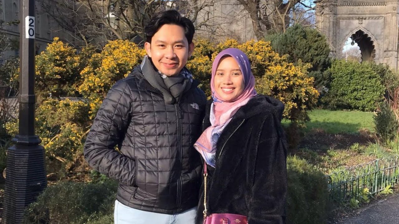 Setahun di UK Goyang Kaki Je Ke?