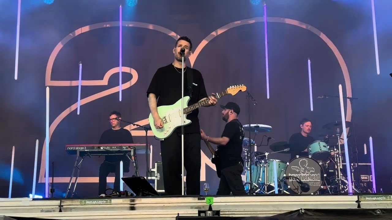 BEACH DAYS 2025 I Revolverheld "Bands deiner Jugend"